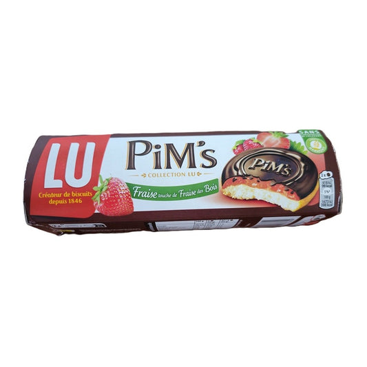 Embark on a delightful taste adventure with LU Pim's Strawberry, where the elegance of European confections meets the luscious sweetness of strawberries. Each piece is a masterful blend of soft, airy cake topped with a vibrant strawberry jelly, all enveloped in a luscious layer of rich dark chocolate.