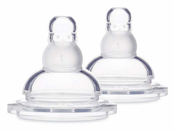 True TransitionTM Newborn Nipple Stage 1 0m+ Slow Flow is designed with infants' particular oral characteristics in mind. This nipple is designed to be the right size, shape, and structure for your newborn's developmental stage, ensuring a comfortable and efficient feeding experience.